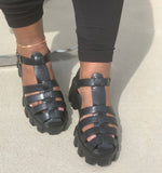 Thee's Vintage Sandals-Black